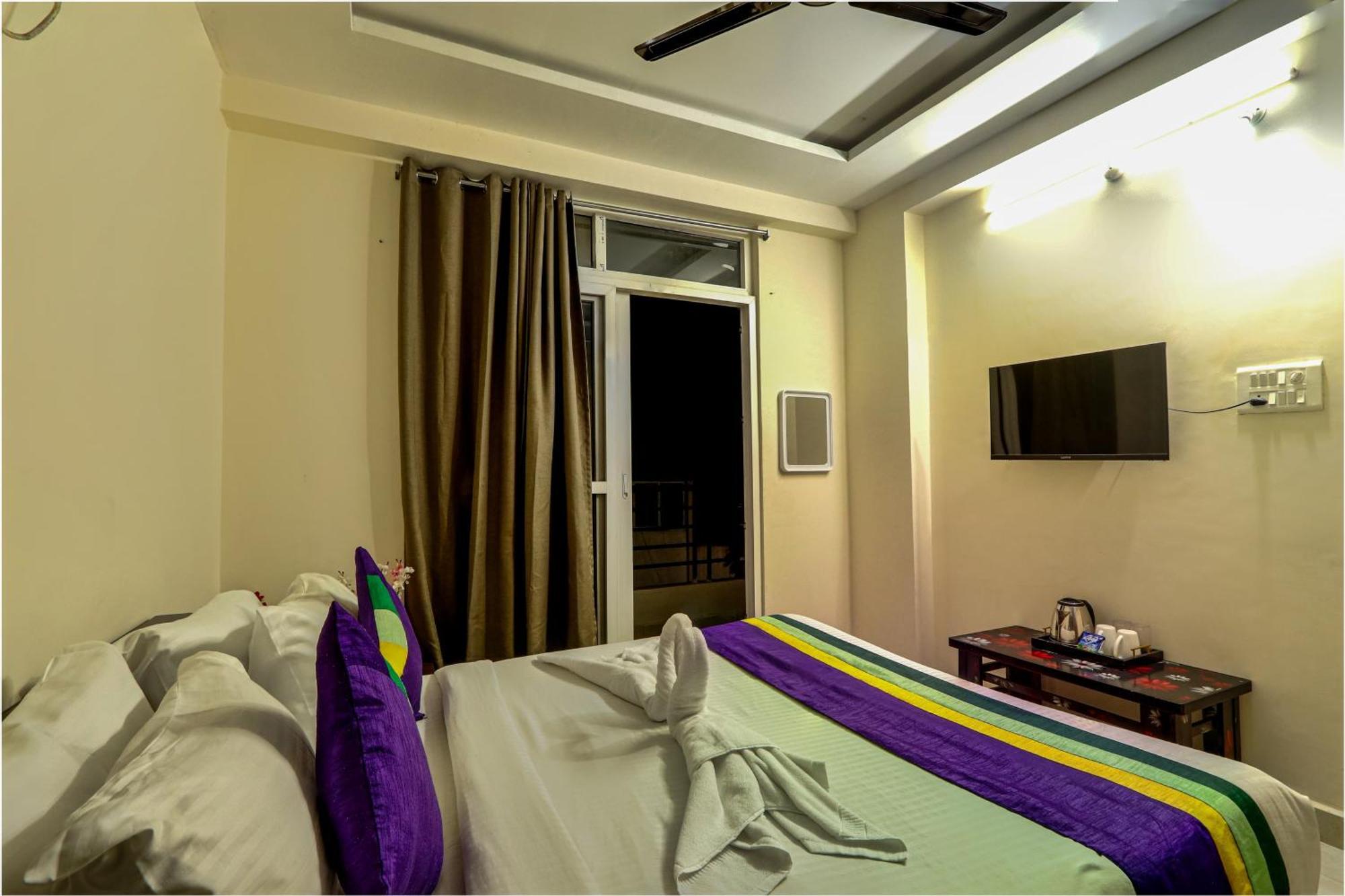 Verizon Stays Single Deluxe Rooms @Bachupally Hyderabad Exterior photo
