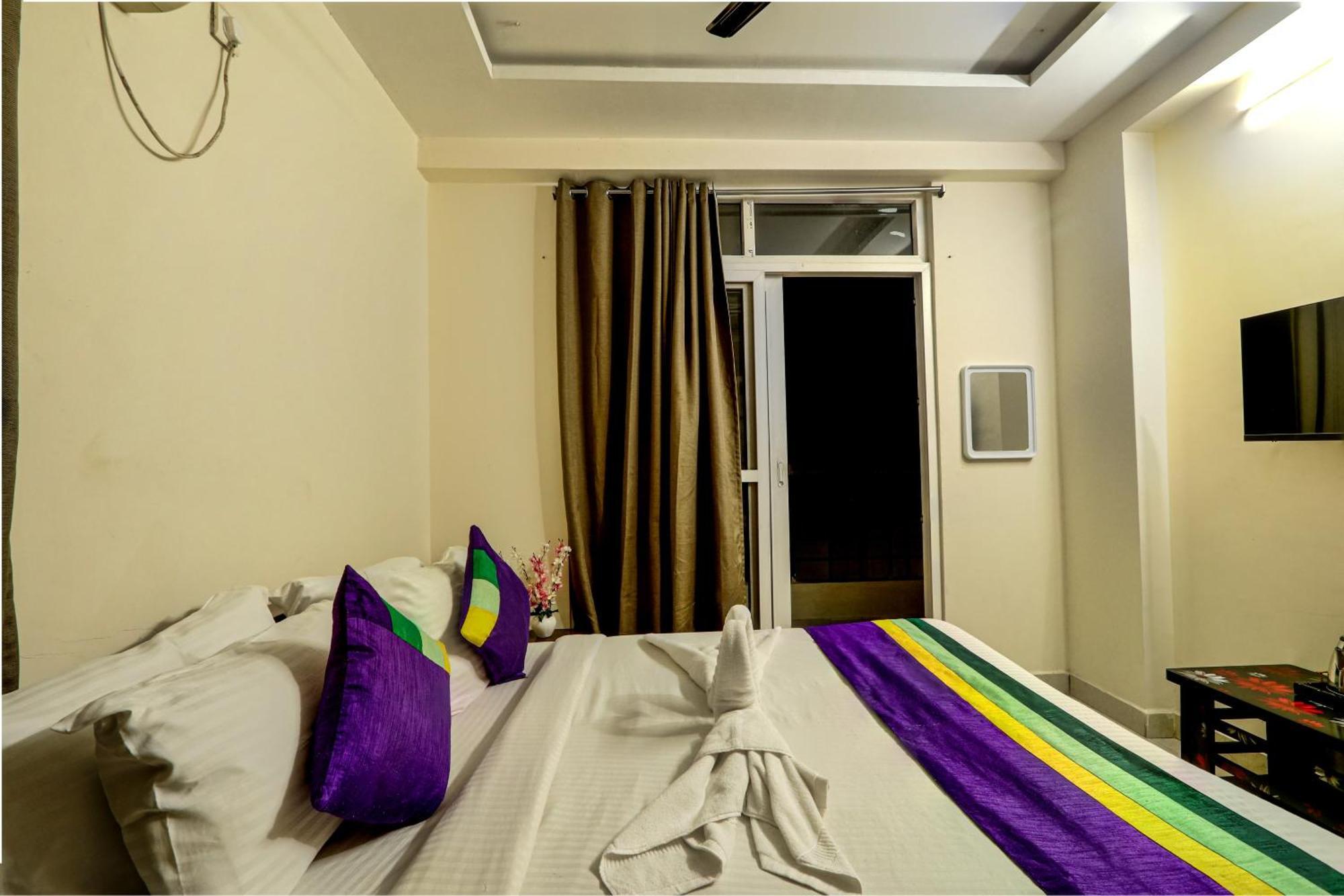 Verizon Stays Single Deluxe Rooms @Bachupally Hyderabad Exterior photo